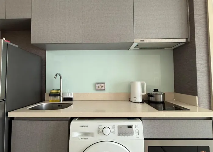 Apartment Bts Thong Lor High -rise Bangkok