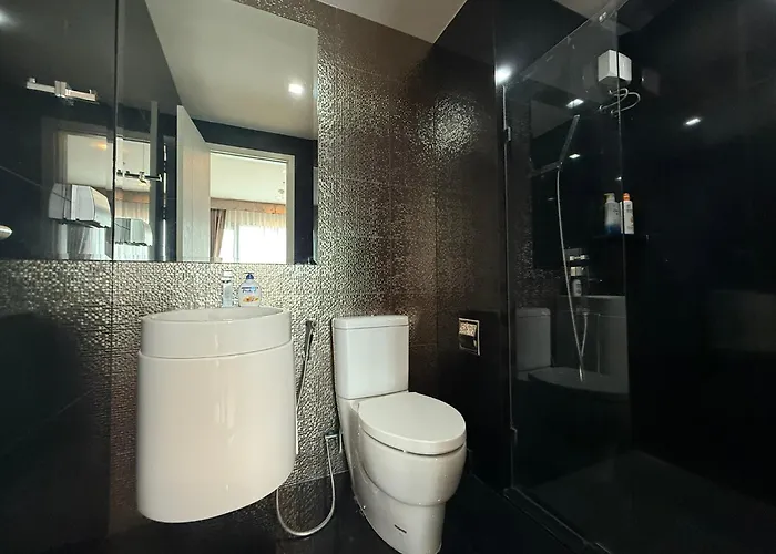 Bts Thong Lor High -rise Apartment *